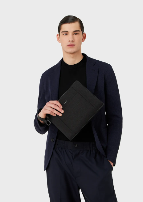 bărbați R802G2175 husă din twill reciclat cu detalii din piele Armani negru