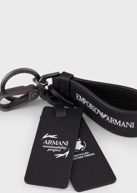 bărbați R802G2210 Breloc din piele regenerată cu imprimeu saffiano Armani negru