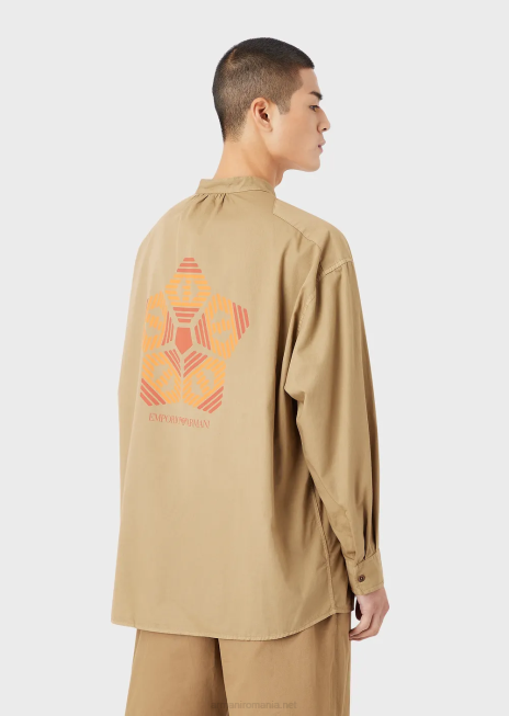 bărbați R802G1078 colecție durabilă cămașă din muselină organică vopsită în haine, cu guler guru Armani maro