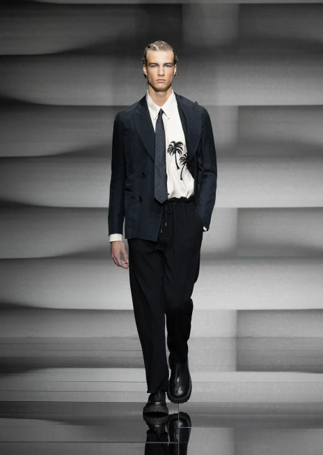 bărbați R802G1088 cămașă din modal cu finisaj neted, cu plasture de palmier Armani alb