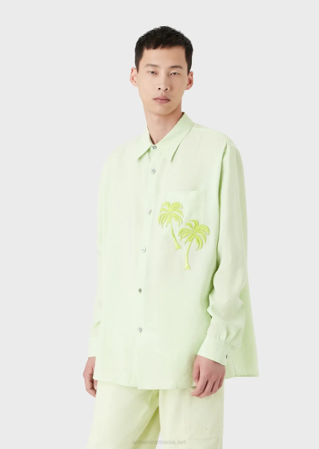 bărbați R802G1089 cămașă din modal cu finisaj neted, cu plasture de palmier Armani verde deschis