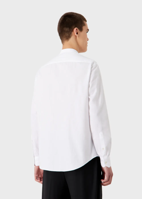 bărbați R802G1112 cămașă în jacquard cu model geometric vertical, cu guler guru Armani alb