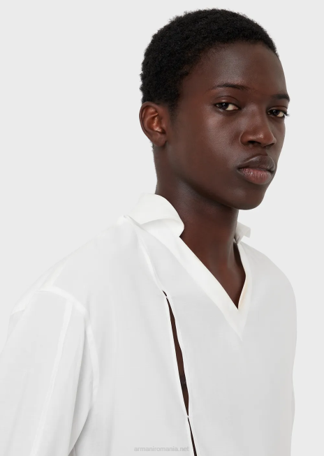 bărbați R802G1114 cămașă cu decolteu în V din material moale Armani