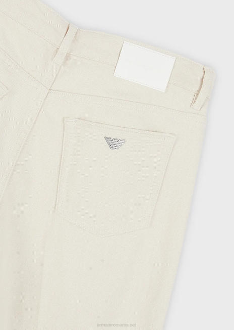 bărbați R802G1151 Blugi j74 largi, vopsiți moale, din denim bull Armani alb ca laptele