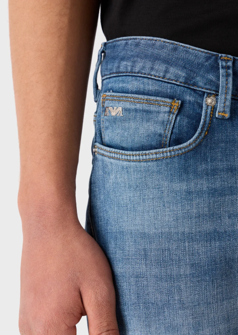 bărbați R802G1156 blugi din denim confort slim-fit j06 Armani albastru deschis