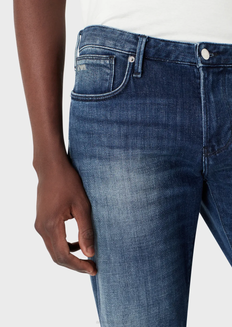 bărbați R802G1159 blugi j06 slim-fit din denim organic Armani denim