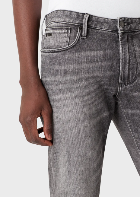 bărbați R802G1160 blugi j06 slim-fit din denim organic Armani gri