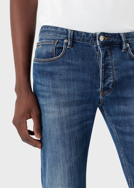 bărbați R802G1164 Blugi j75 slim-fit, cu aspect uzat, din denim organic Armani albastru