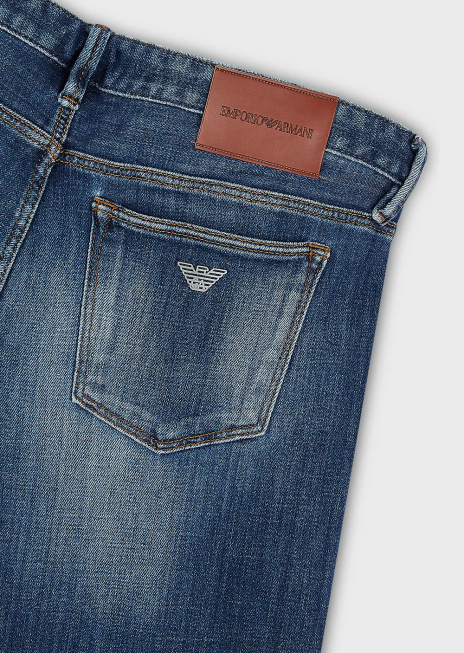 bărbați R802G1164 Blugi j75 slim-fit, cu aspect uzat, din denim organic Armani albastru