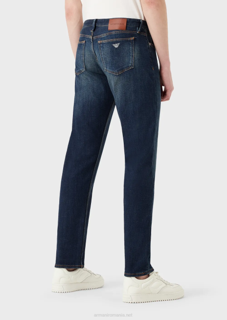 bărbați R802G1165 Blugi j75 slim-fit, cu aspect uzat, din denim organic Armani albastru mediu