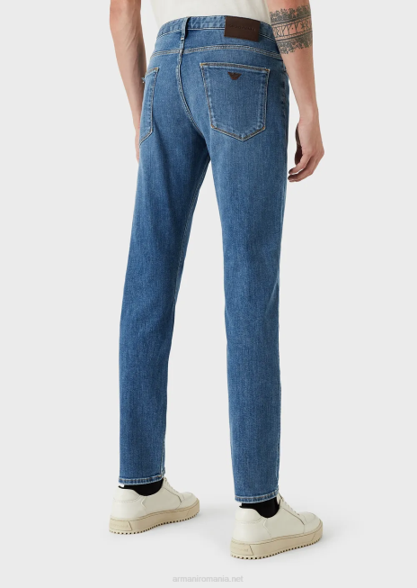 bărbați R802G1178 Blugi j06 slim-fit, spalati, din twill comfort-denim Armani azur