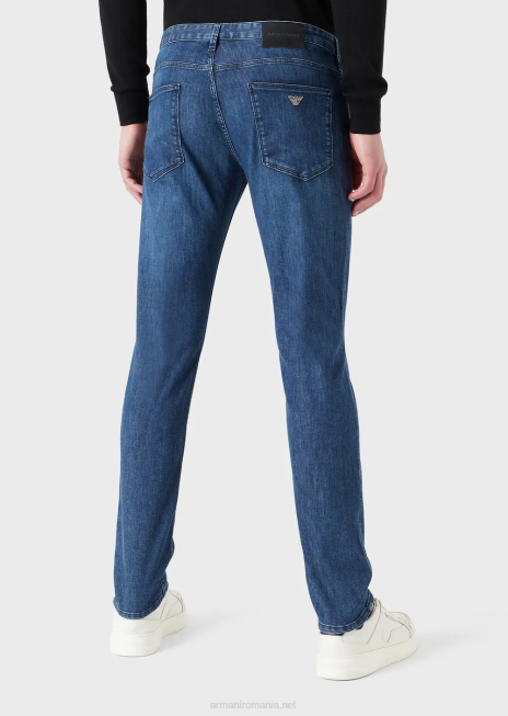 bărbați R802G1184 Blugi j06 slim-fit, twill-melange, din denim confortabil Armani albastru
