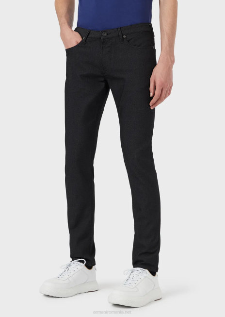 bărbați R802G1186 pantaloni j06 slim-fit din țesătură texturată, vopsită în fire Armani