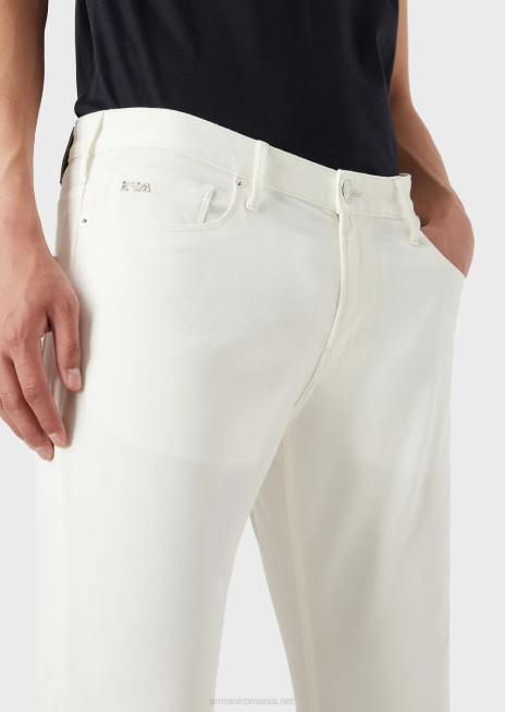 bărbați R802G1194 Blugi j06 slim-fit, din gabardină stretch Armani alb