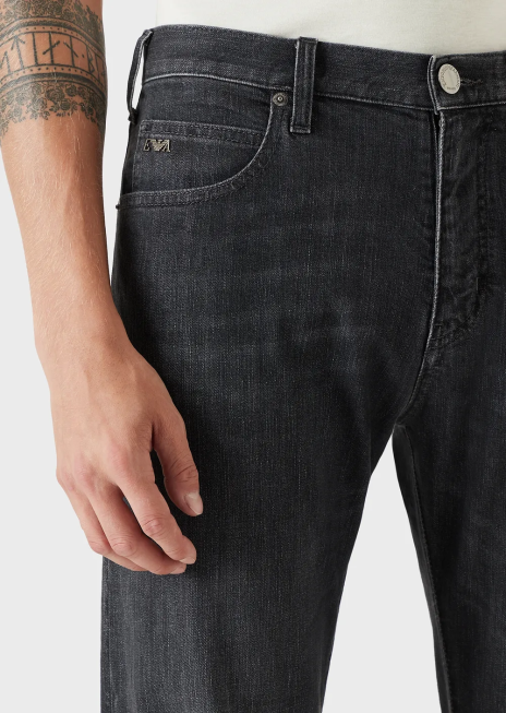 bărbați R802G1202 Blugi j45 cu ajustare normală din denim confort twill melange Armani negru