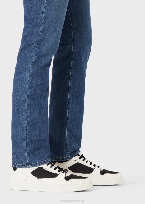 bărbați R802G1203 Blugi din denim j45, de culoare obișnuită, spălate lejer Armani denim