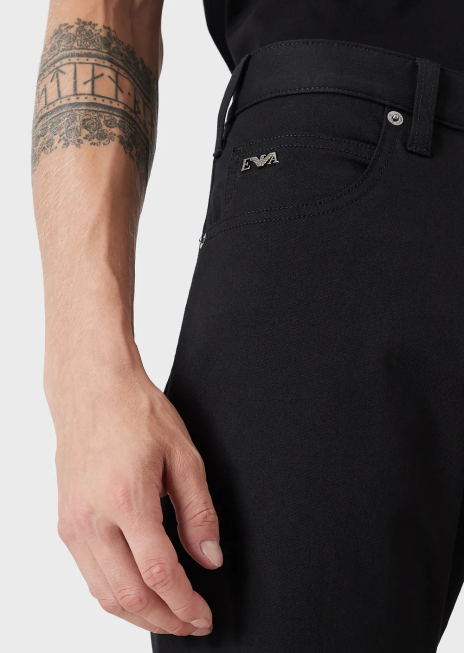 bărbați R802G1209 Blugi din gabardină elastică j45, cu ajustare normală Armani negru