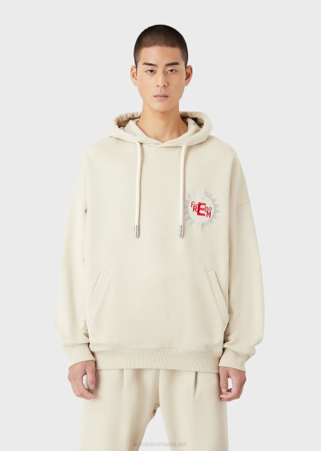 bărbați R802G1433 hanorac din colecția sustenabilă cu glugă și plasture din bumbac organic din piele de piersică Armani bej