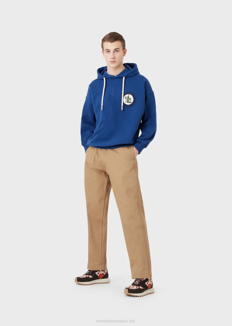 bărbați R802G1434 hanorac din colecția sustenabilă cu glugă și plasture din bumbac organic din piele de piersică Armani albastru