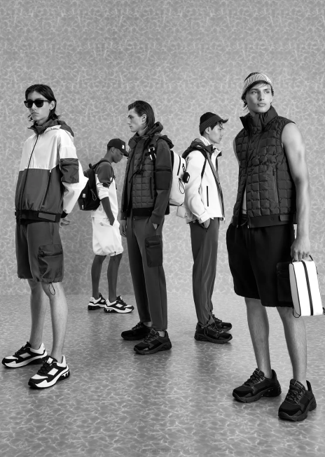 bărbați R802G1309 jachetă puf fără mâneci cu fermoar complet din nailon reciclat matlasat, hidrofugă Armani gri închis