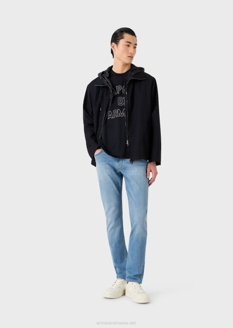 bărbați R802G1341 Bluză cu glugă cu fermoar complet din gabardină din lână virgină Armani albastru marin