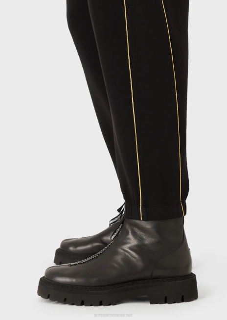 bărbați R802G1485 pantaloni de jogging din jerseu dublu cu detalii aurii și logo Armani negru