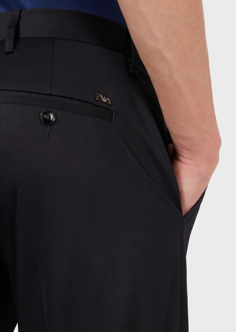 bărbați R802G1505 pantaloni chino din bumbac elastic Armani albastru marin
