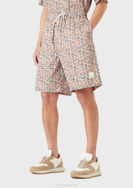 bărbați R802G1518 colecție sustenabilă pantaloni scurți supradimensionați din twill organic, cu șnur, cu imprimeu peste tot Armani model