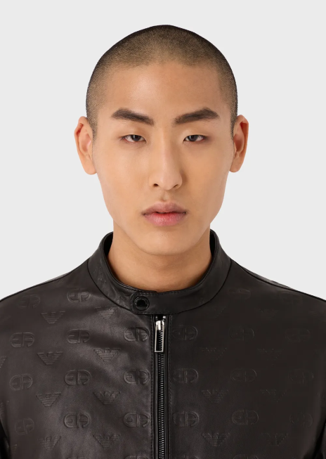 bărbați R802G1288 jachetă cu fermoar din piele de miel nappa cu logo ea în relief Armani negru