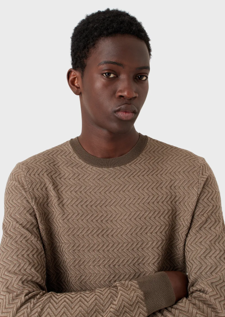 bărbați R802G1233 pulover din lână virgină cu motiv chevron jacquard Armani verde militar