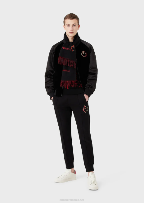 bărbați R802G1248 pulover din lână virgină cu logo-ul iepure din jacquard Armani negru