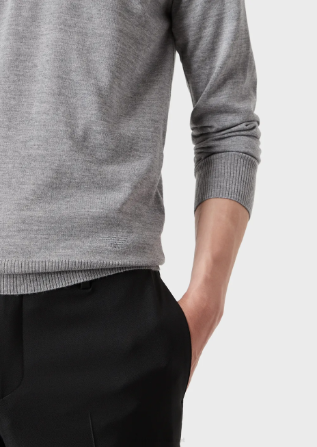 bărbați R802G1267 pulover cu decolteu în V din lână virgină Armani gri deschis