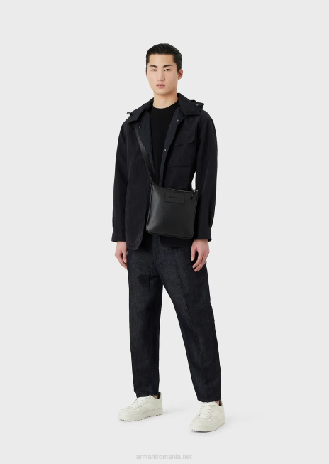 bărbați R802G1634 tricou din jerseu greu, cu ornamente supradimensionate cu logo în relief Armani logo negru