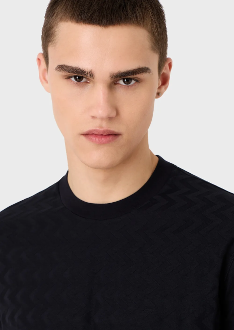 bărbați R802G1690 tricou din jerseu cu motiv jacquard peste tot Armani albastru marin