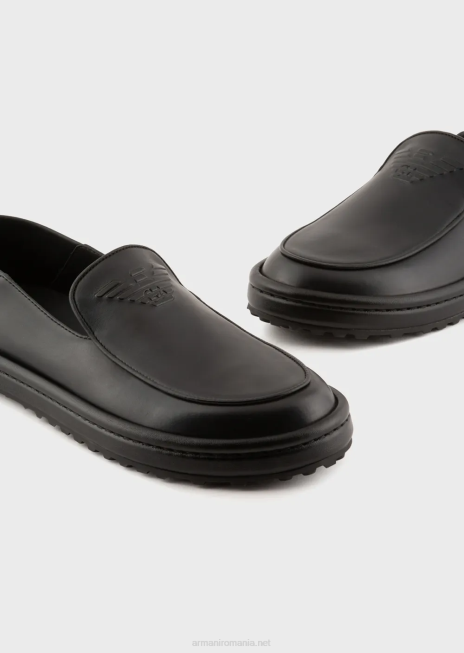 bărbați R802G1845 mocasini din piele napa cu vultur supradimensionat Armani negru