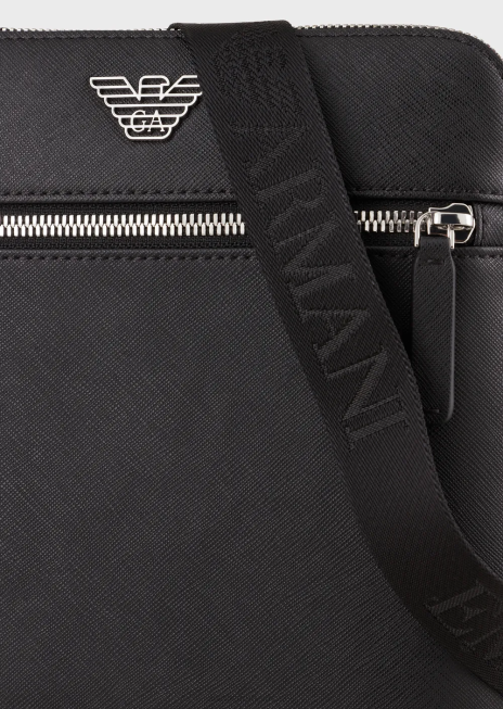 bărbați R802G1974 geanta de umar din piele regenerata cu pate de vultur Armani negru