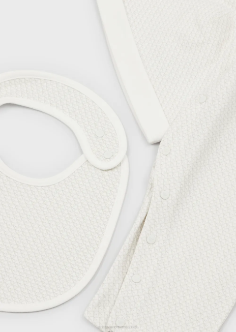 fată R802G2650 Set cadou format din cizme op-art de vultur, bavetă, costume și bonetă Armani