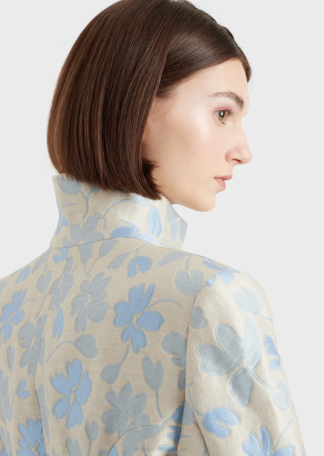 femei R802G2742 jachetă lungă evazată cu revere, cu un amestec de in jacquard floral Armani