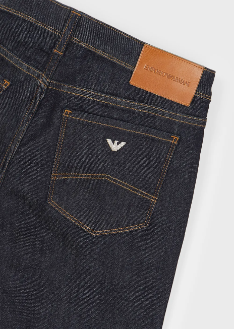 femei R802G2776 Blugi j28 cu talie medie, super skinny, din denim confort mercerizat Armani albastru marin