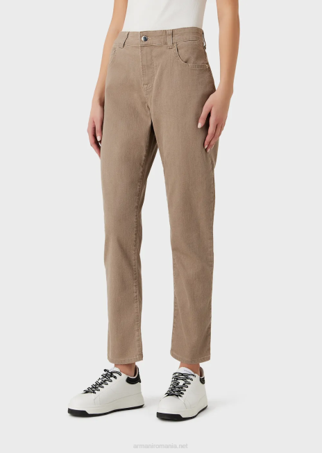 femei R802G403 Blugi j36 cu talie medie, drepte, din denim organic vopsit natural Armani bej