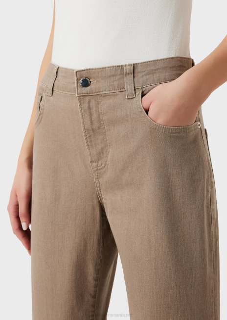 femei R802G403 Blugi j36 cu talie medie, drepte, din denim organic vopsit natural Armani bej