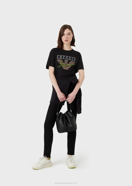 femei R802G432 tricou ușor din jerseu organic, cu litere din material textil în relief și imprimeu cu logo Armani negru