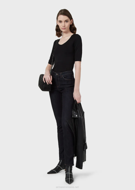 femei R802G481 Pulover din jerseu elastic din viscoză, cu mâneci trei sferturi Armani negru