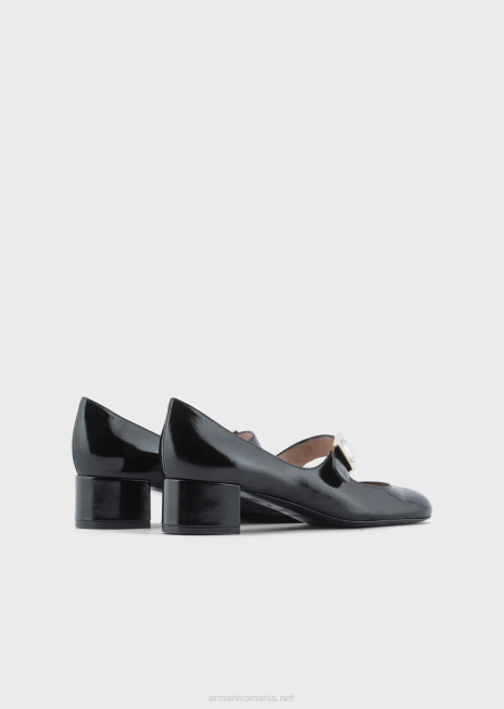femei R802G508 Mary janes din piele lacuita cu detalii geometrice Armani negru