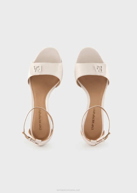 femei R802G513 Sandale cu toc din piele nappa, cu sigla ea Armani alb ca laptele