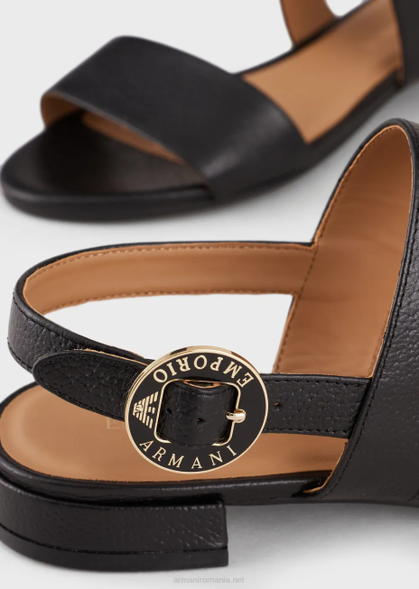 femei R802G534 sandale din piele cu medalion logo Armani negru