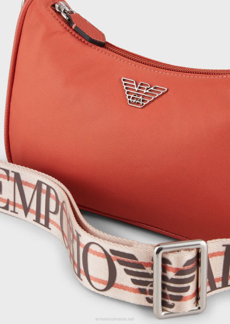 femei R802G590 geantă baghetă din nailon reciclat pentru călătorii Armani portocale