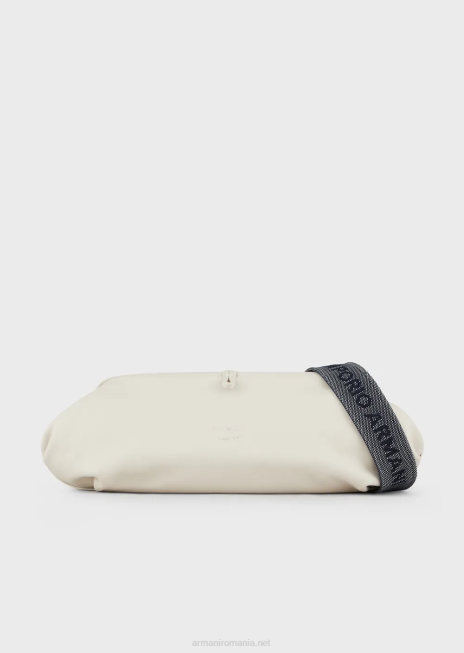femei R802G637 geantă clutch supradimensionată din piele cu curea de umăr Armani alb ca laptele